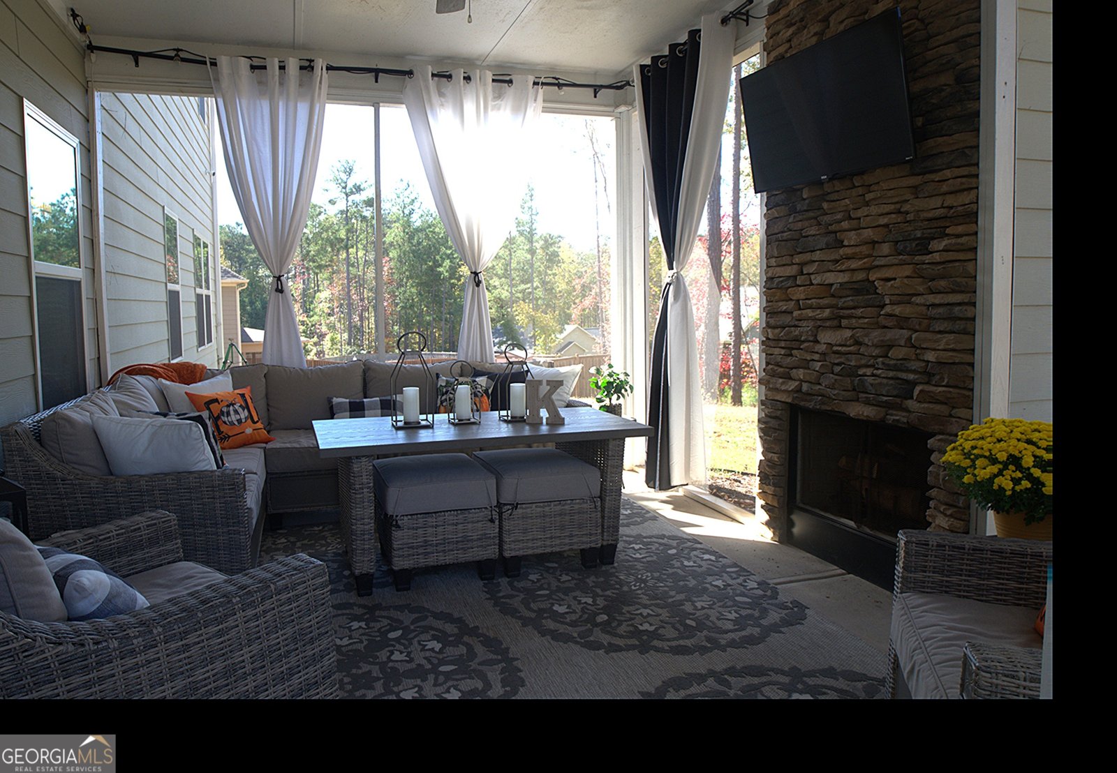 468 Bryson Lake Circle Douglasville - 44