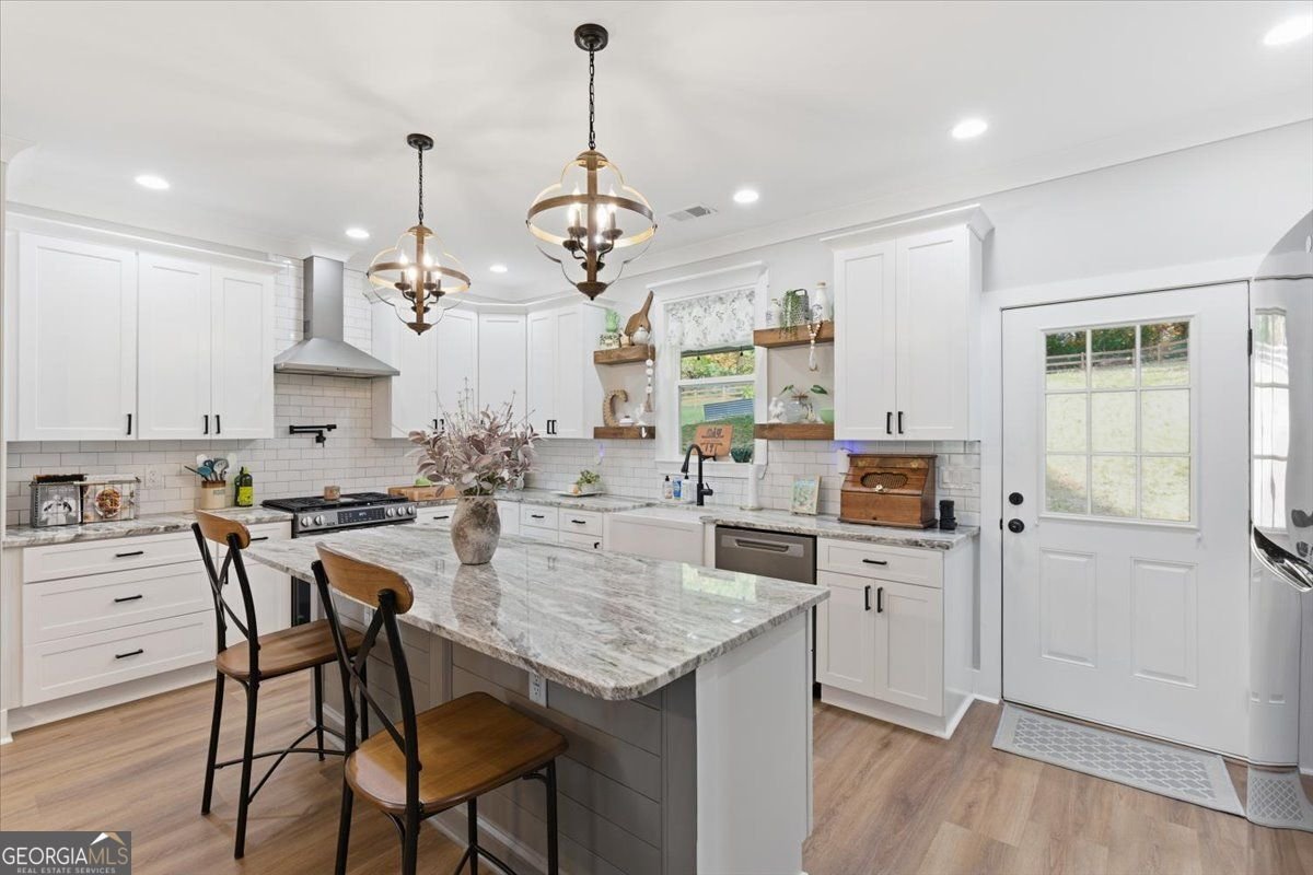 218 NEWTOWN Calhoun - 14