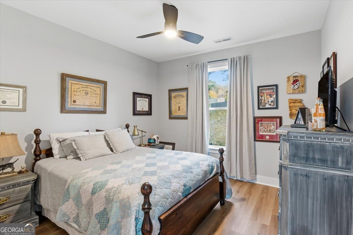 218 NEWTOWN Calhoun - 27