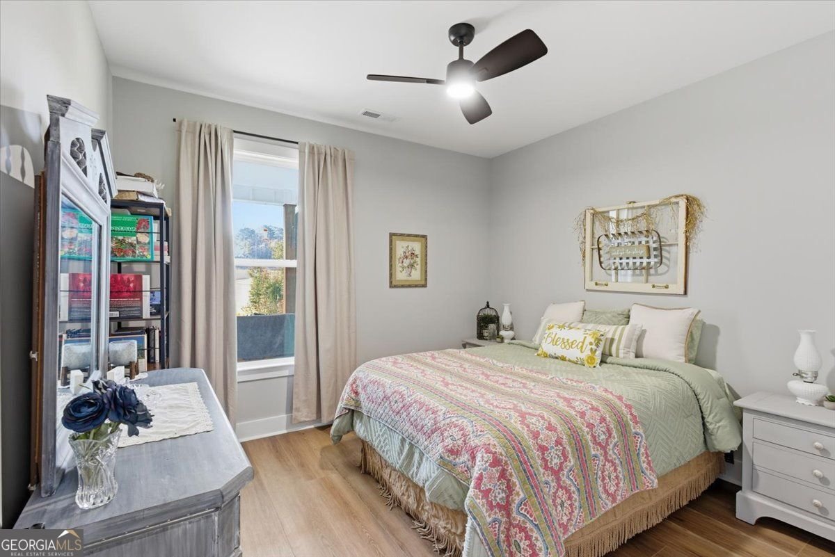 218 NEWTOWN Calhoun - 30