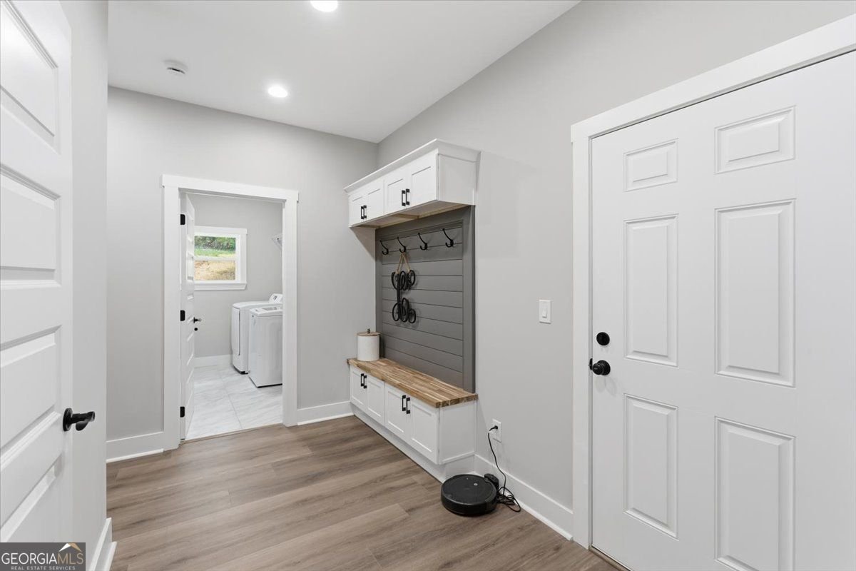 218 NEWTOWN Calhoun - 32