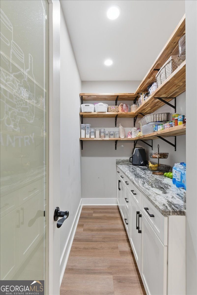 218 NEWTOWN Calhoun - 35