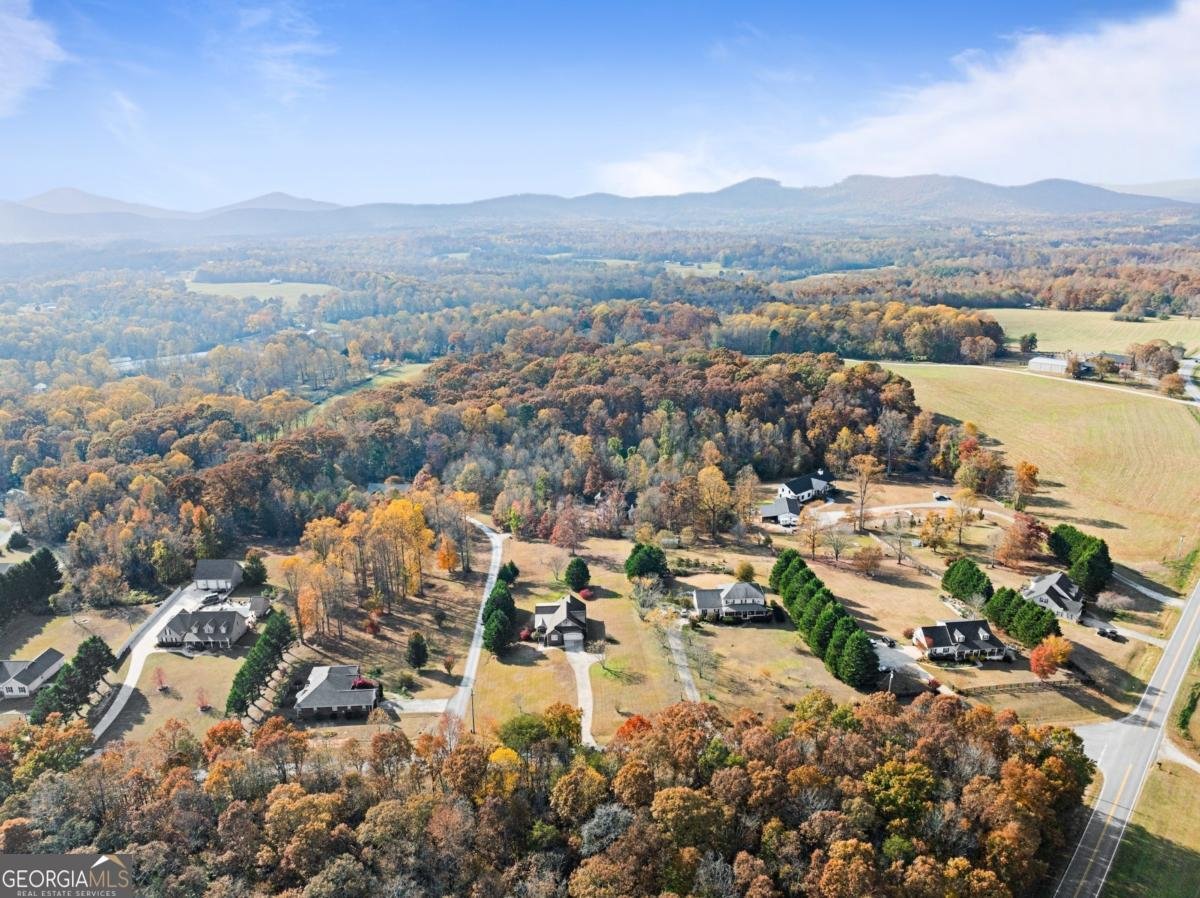 82 Tom Teague Road Cleveland - 1