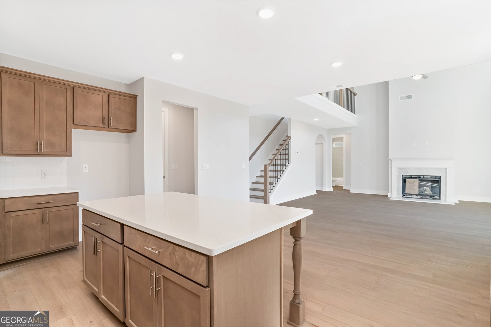 2596 Parkside Way Gainesville - 27