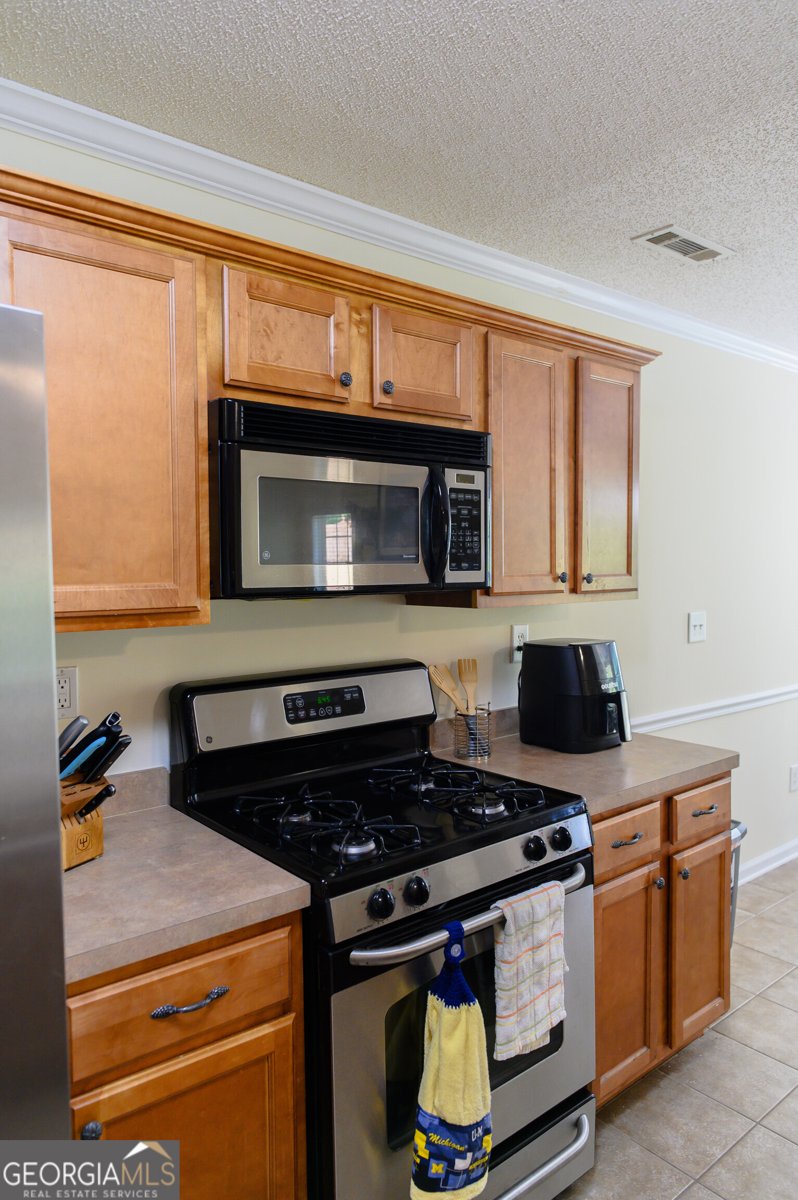 25 Pacific Avenue Sharpsburg - 16