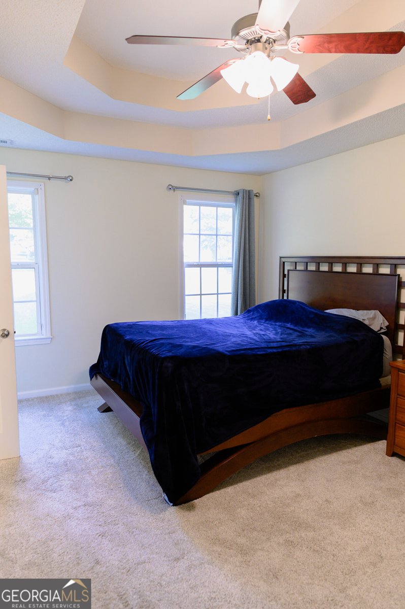 25 Pacific Avenue Sharpsburg - 21