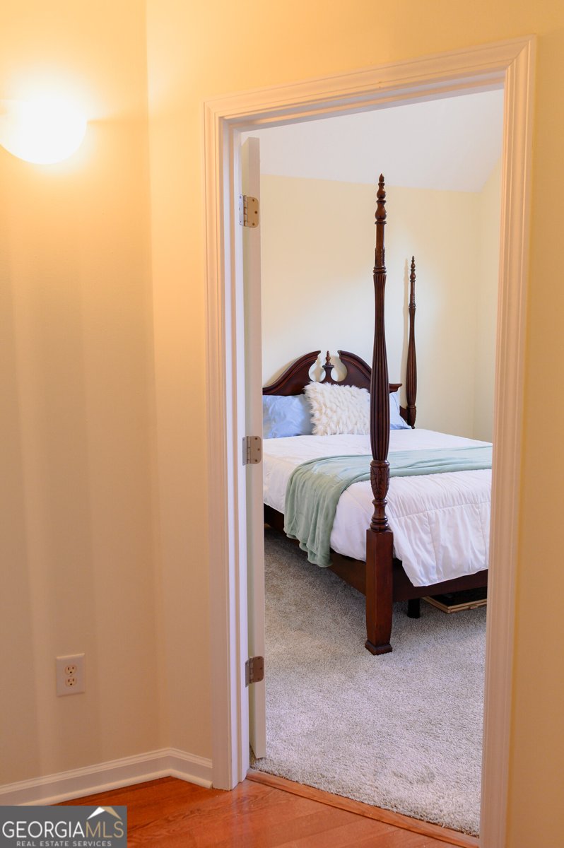 25 Pacific Avenue Sharpsburg - 26