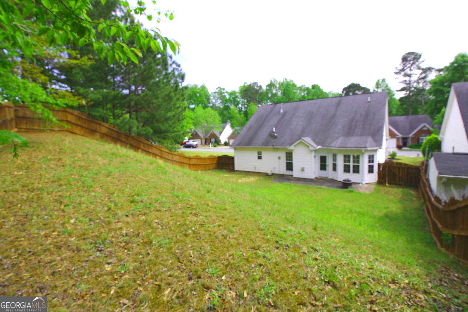 25 Pacific Avenue Sharpsburg - 6