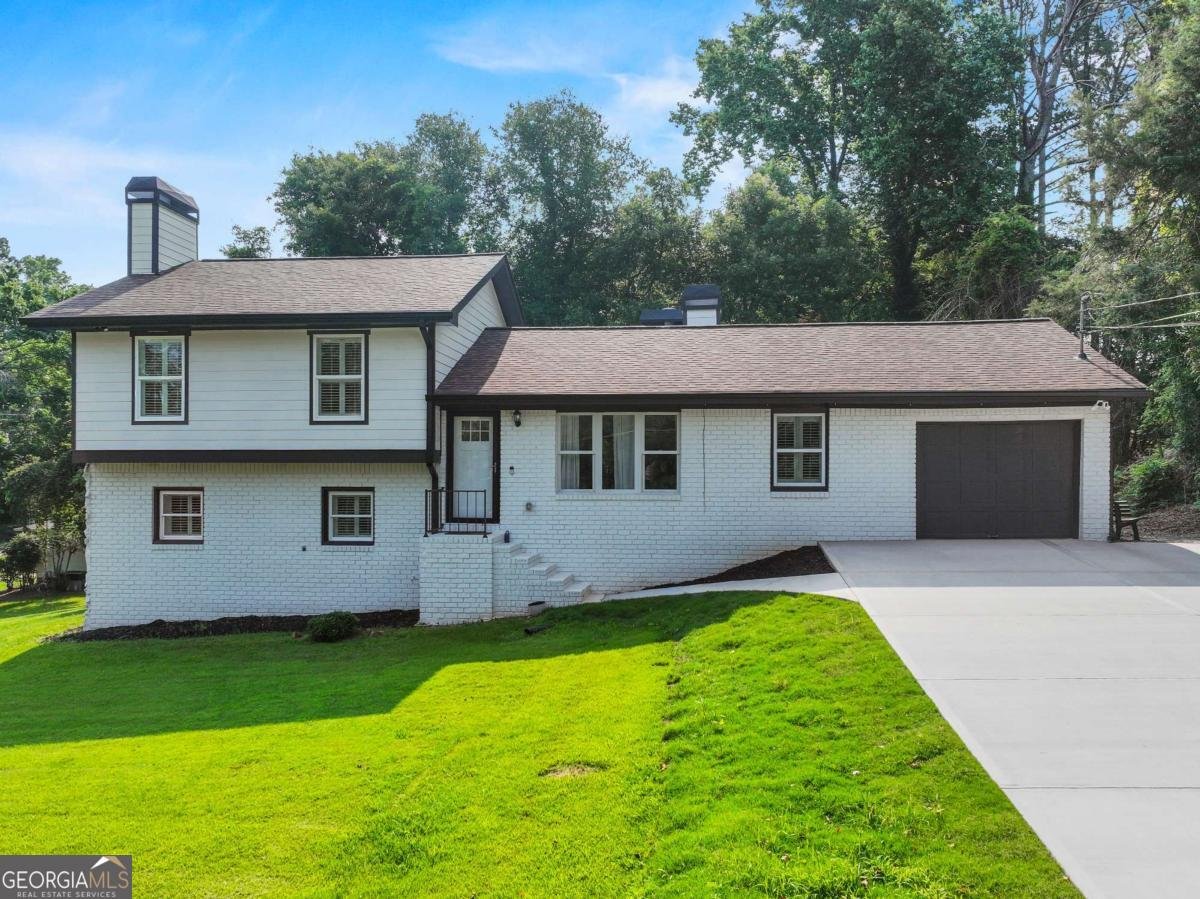 5209 Byers Road Gainesville - 28