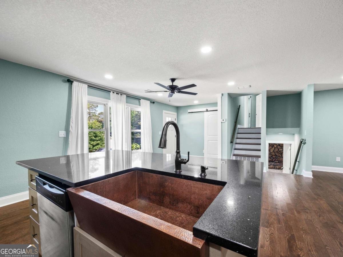 5209 Byers Road Gainesville - 6