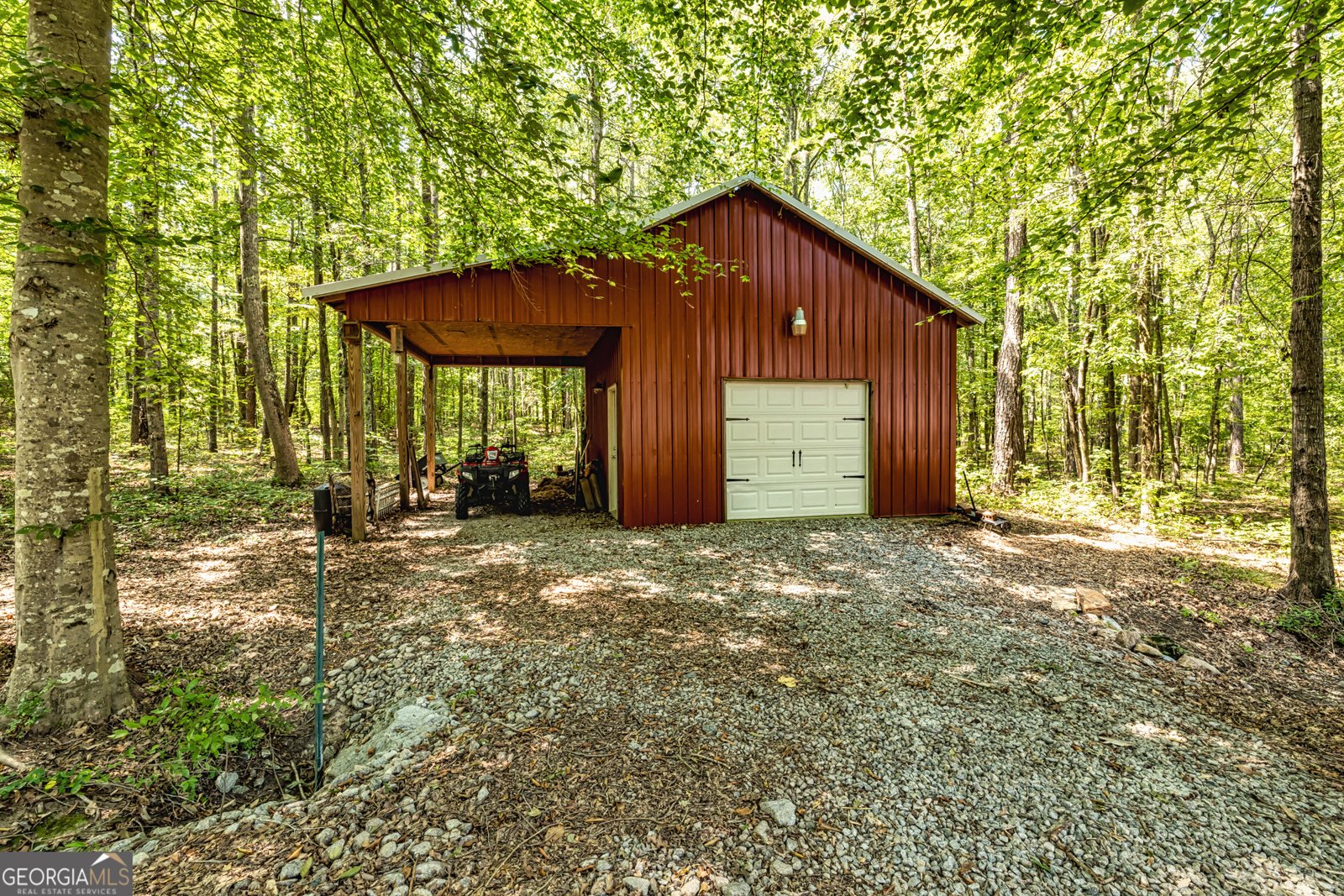 210 Mockingbird Lane Brooks - 1