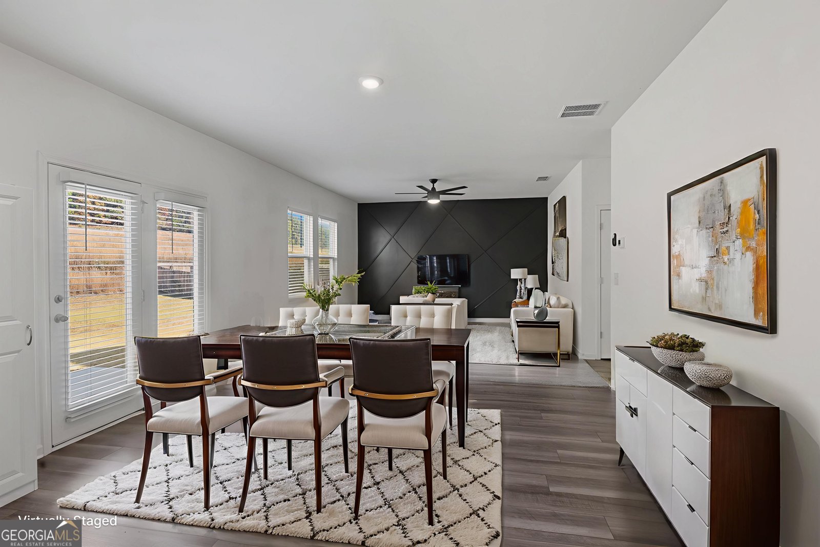 300 Hyde Park Winder - 13