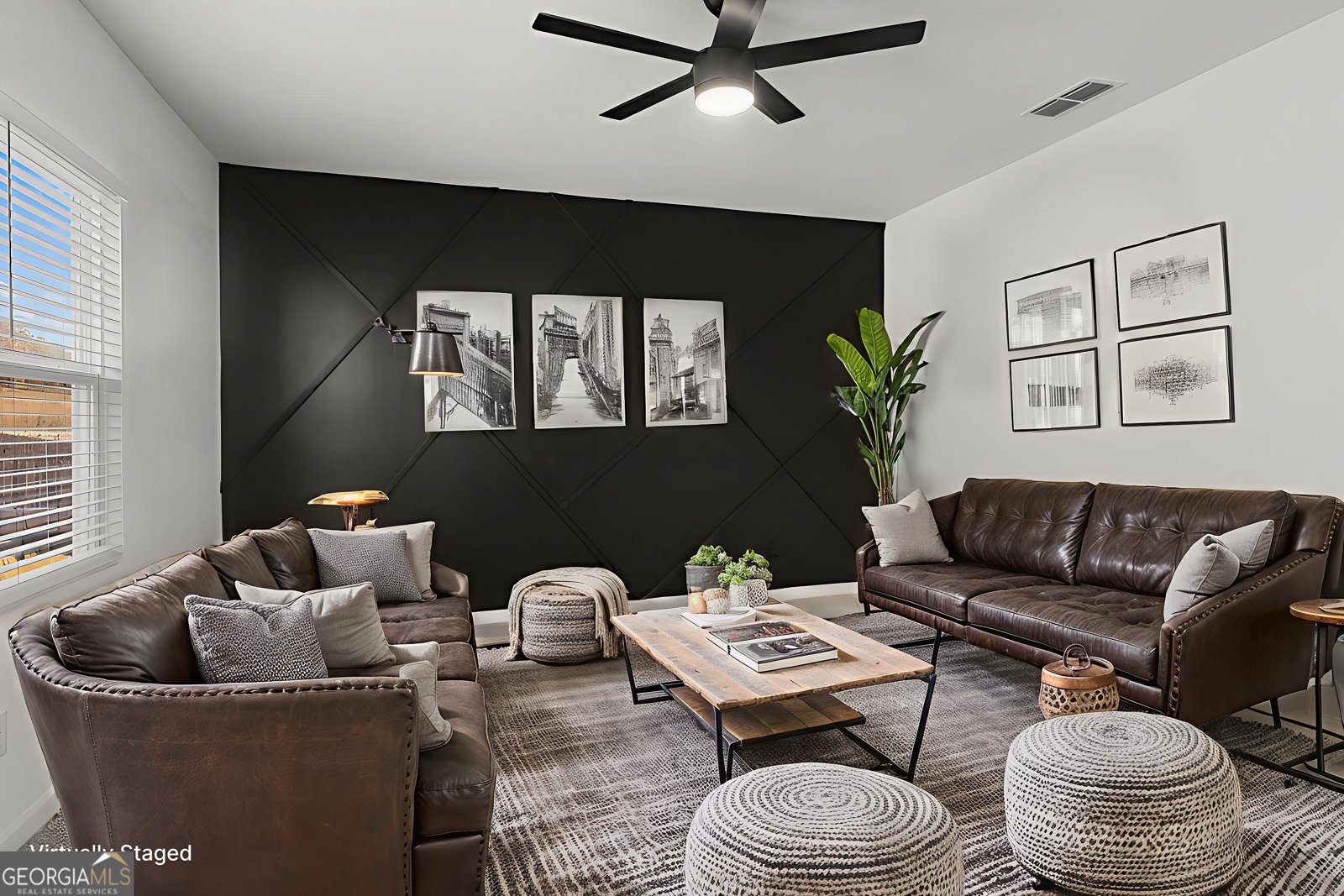 300 Hyde Park Winder - 7