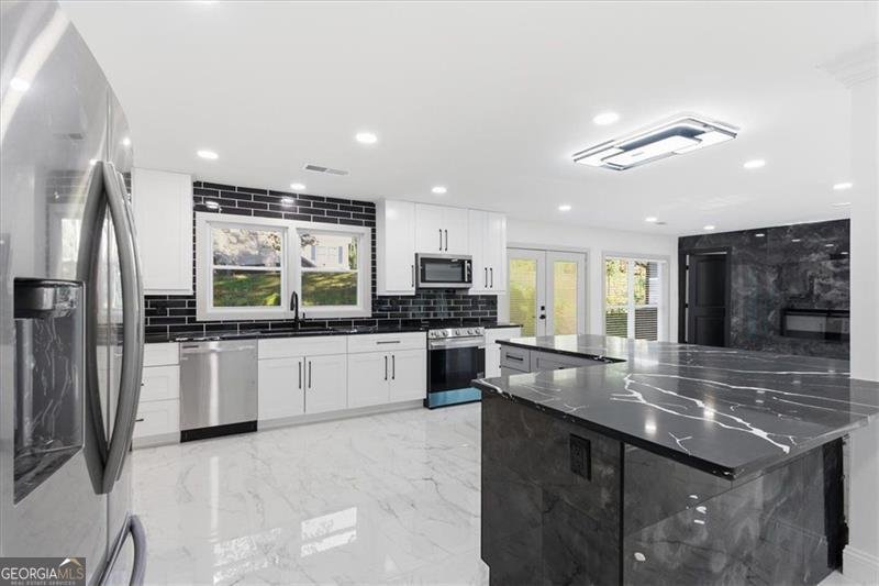 2281 FOX HOUND Parkway Marietta - 12