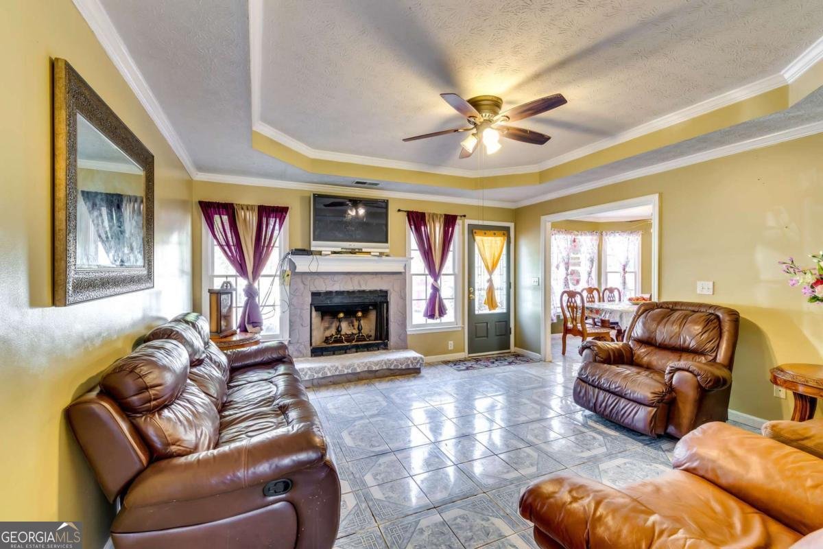 1245 Shamrock Hill Circle Loganville - 2