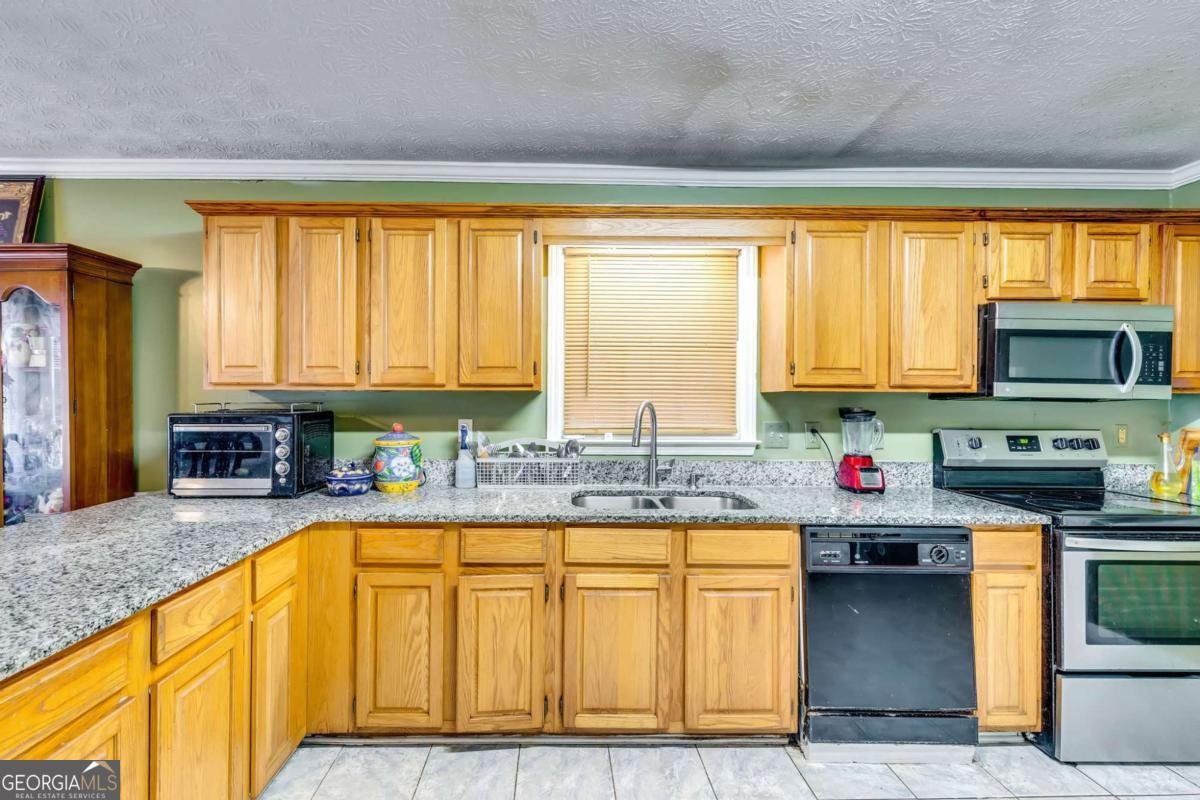 1245 Shamrock Hill Circle Loganville - 8