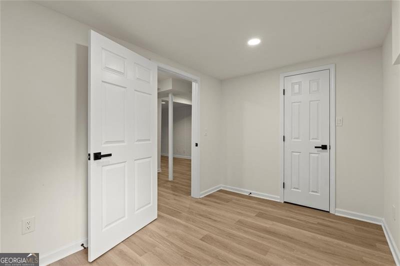 2875 Monterey Drive Decatur - 33