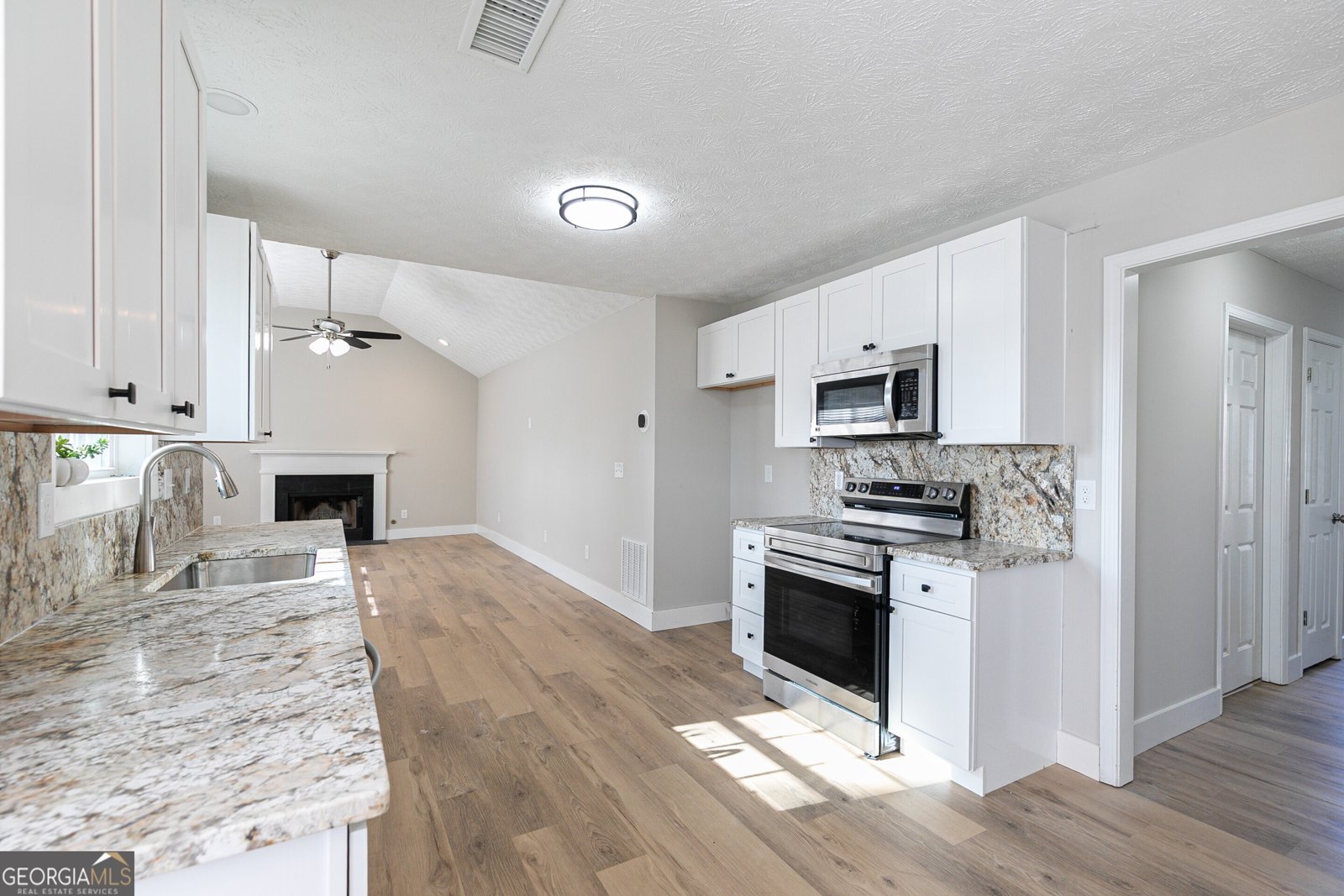 224 Eagle Glen Way Woodstock - 12