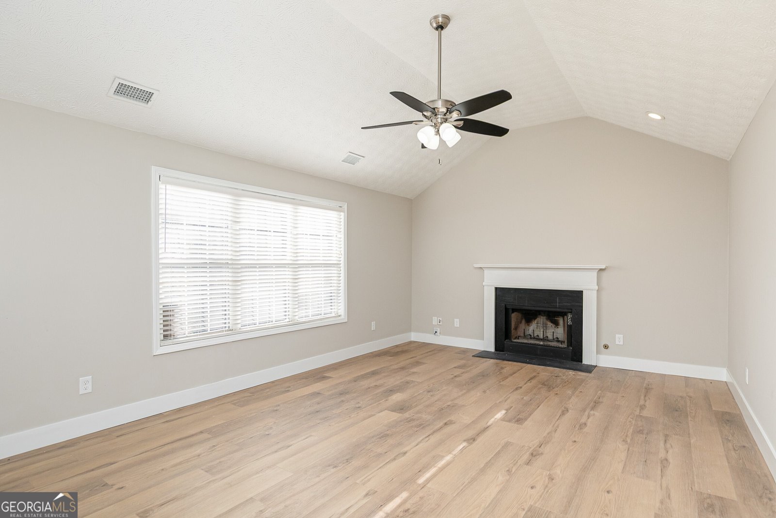 224 Eagle Glen Way Woodstock - 9