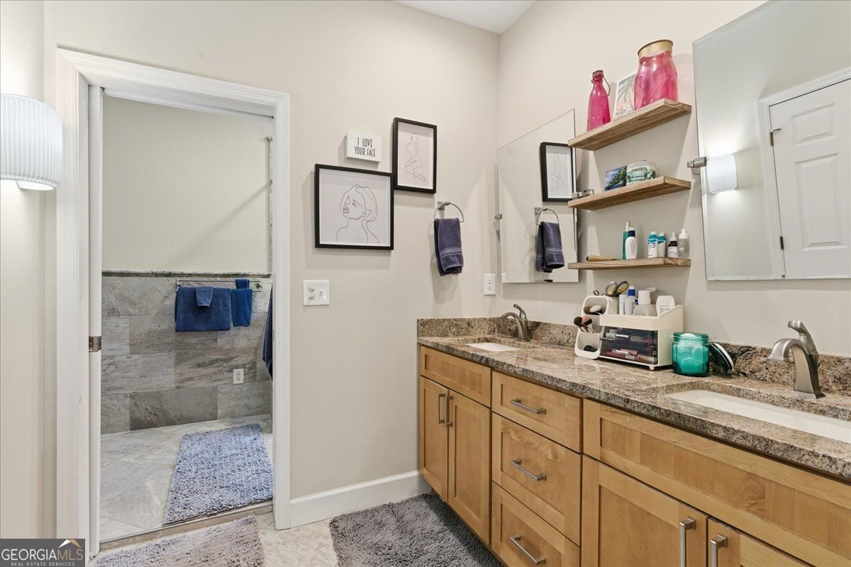 5735 East Ridge Drive Douglasville - 26