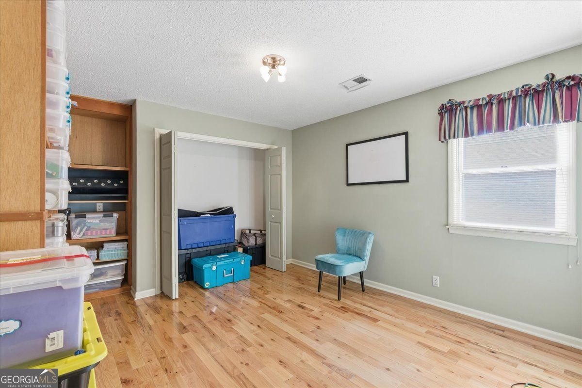 5735 East Ridge Drive Douglasville - 36