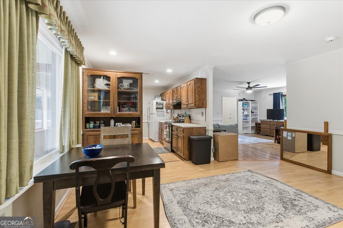 5735 East Ridge Drive Douglasville - 45