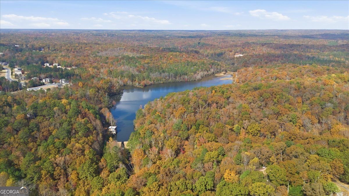 5735 East Ridge Drive Douglasville - 72