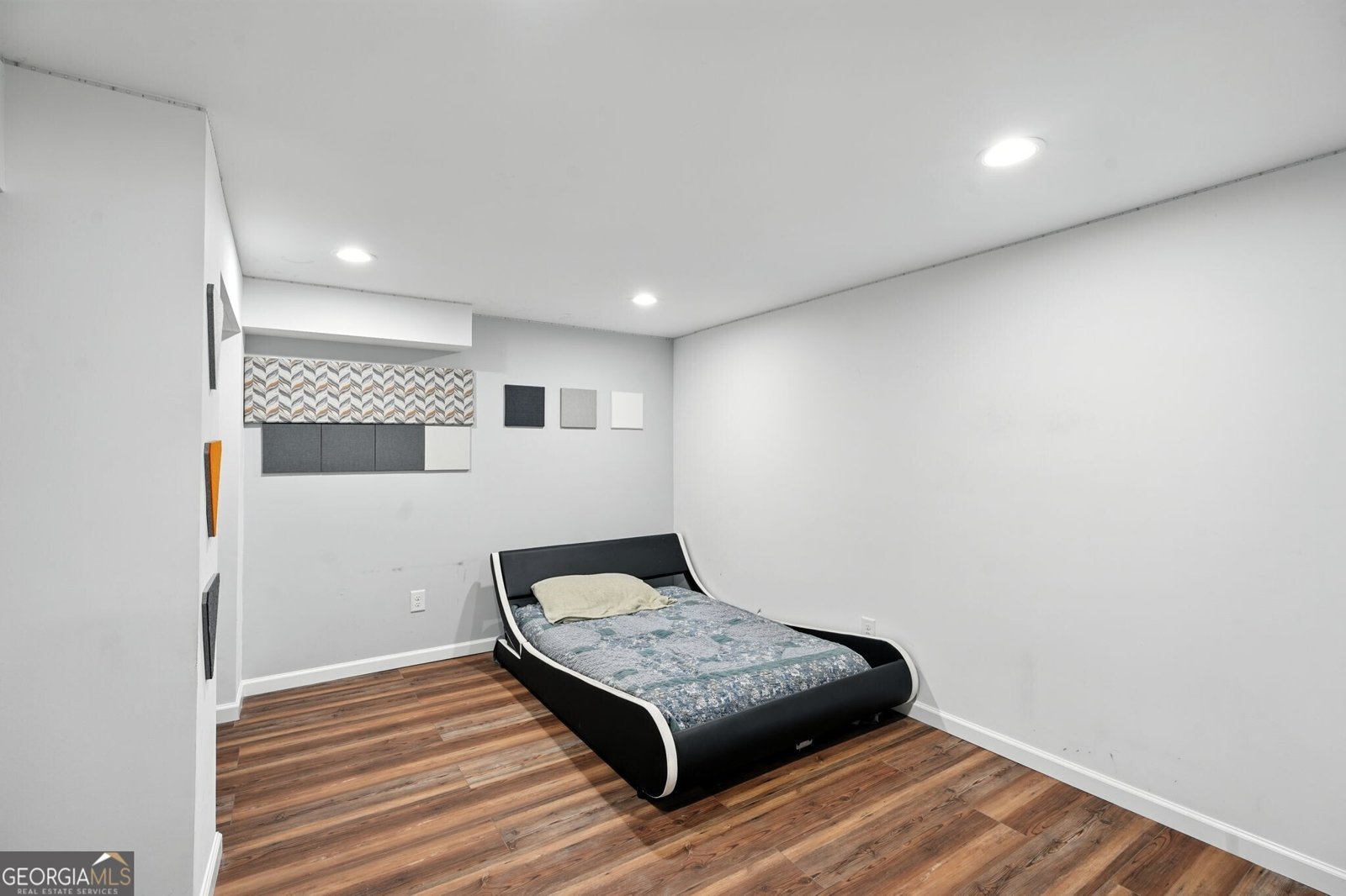 8804 Willow Creek Court Douglasville - 33