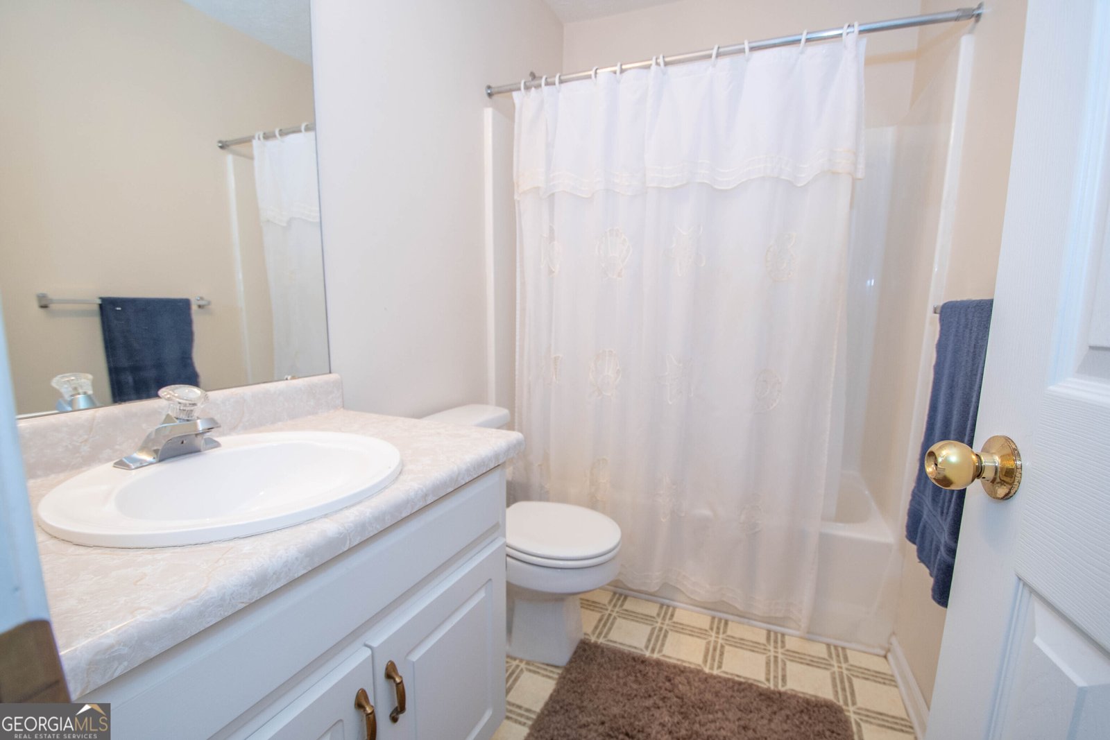 200 Barrington Grange Drive Sharpsburg - 13