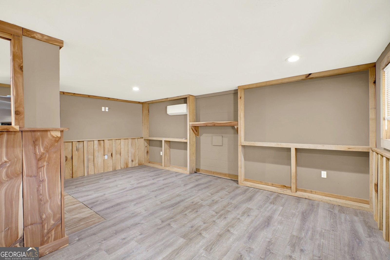 3100 Dallas Acworth Highway Dallas - 28