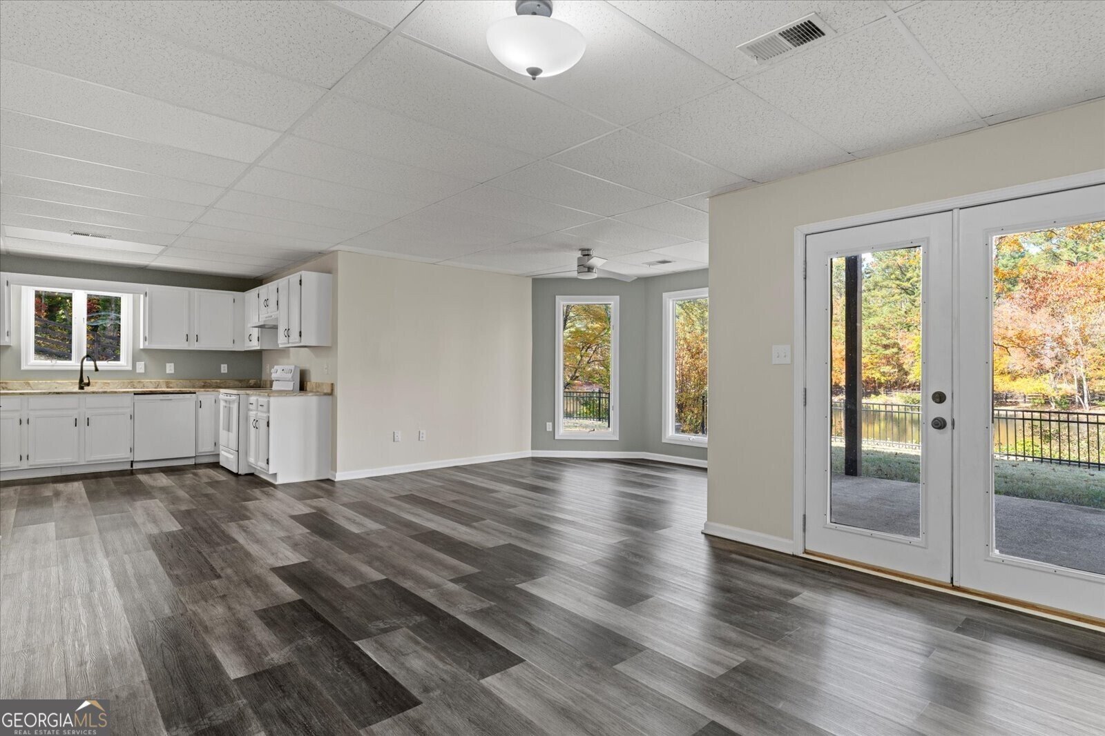 4814 MIRROR LAKE Drive Powder Springs - 3