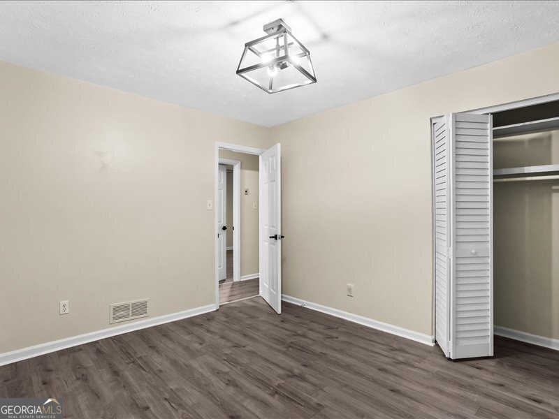 7367 Bethsaida Drive Riverdale - 37