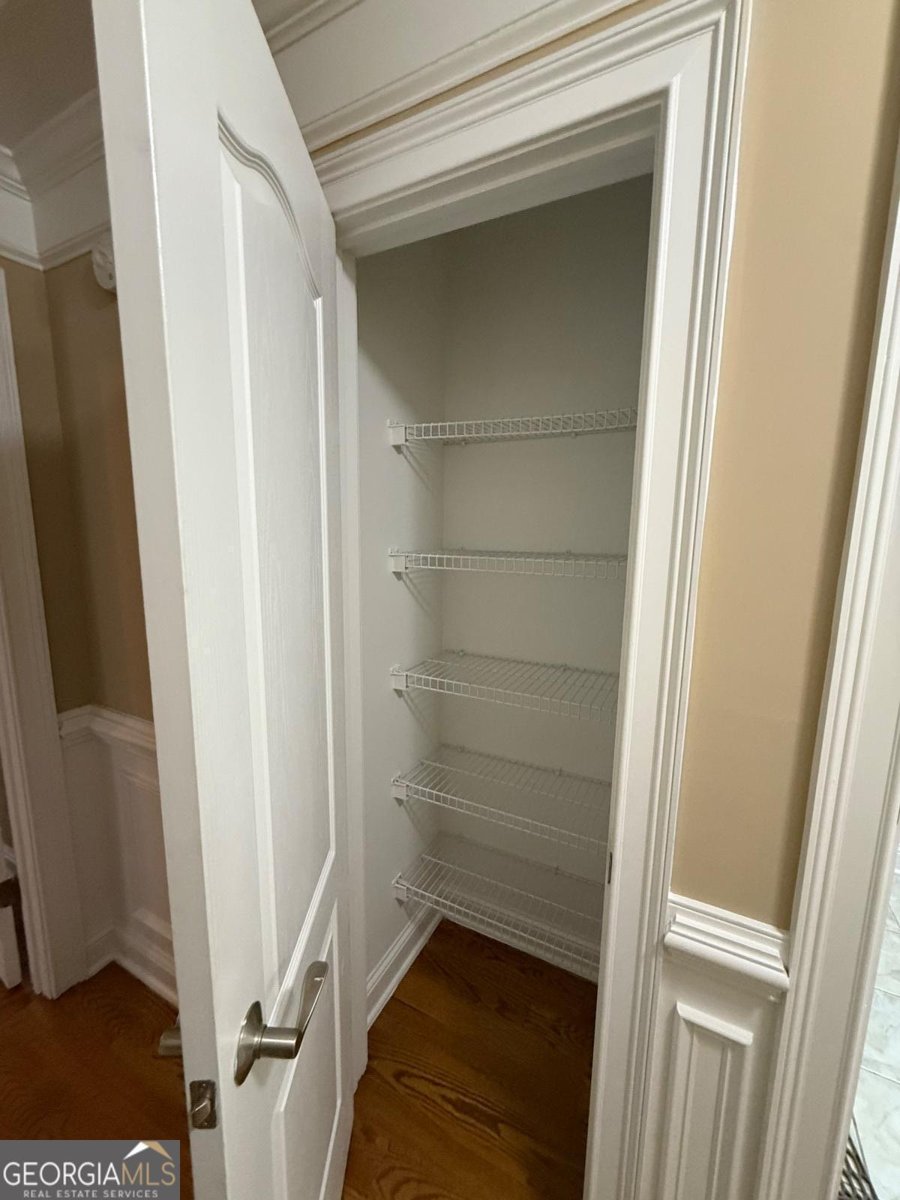 2002 Mccook Drive Kennesaw - 27