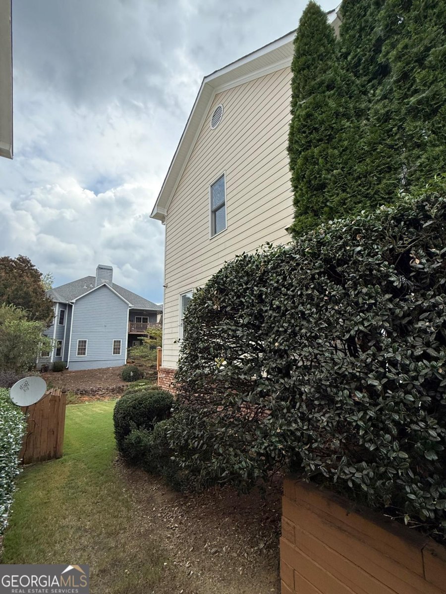 2002 Mccook Drive Kennesaw - 43