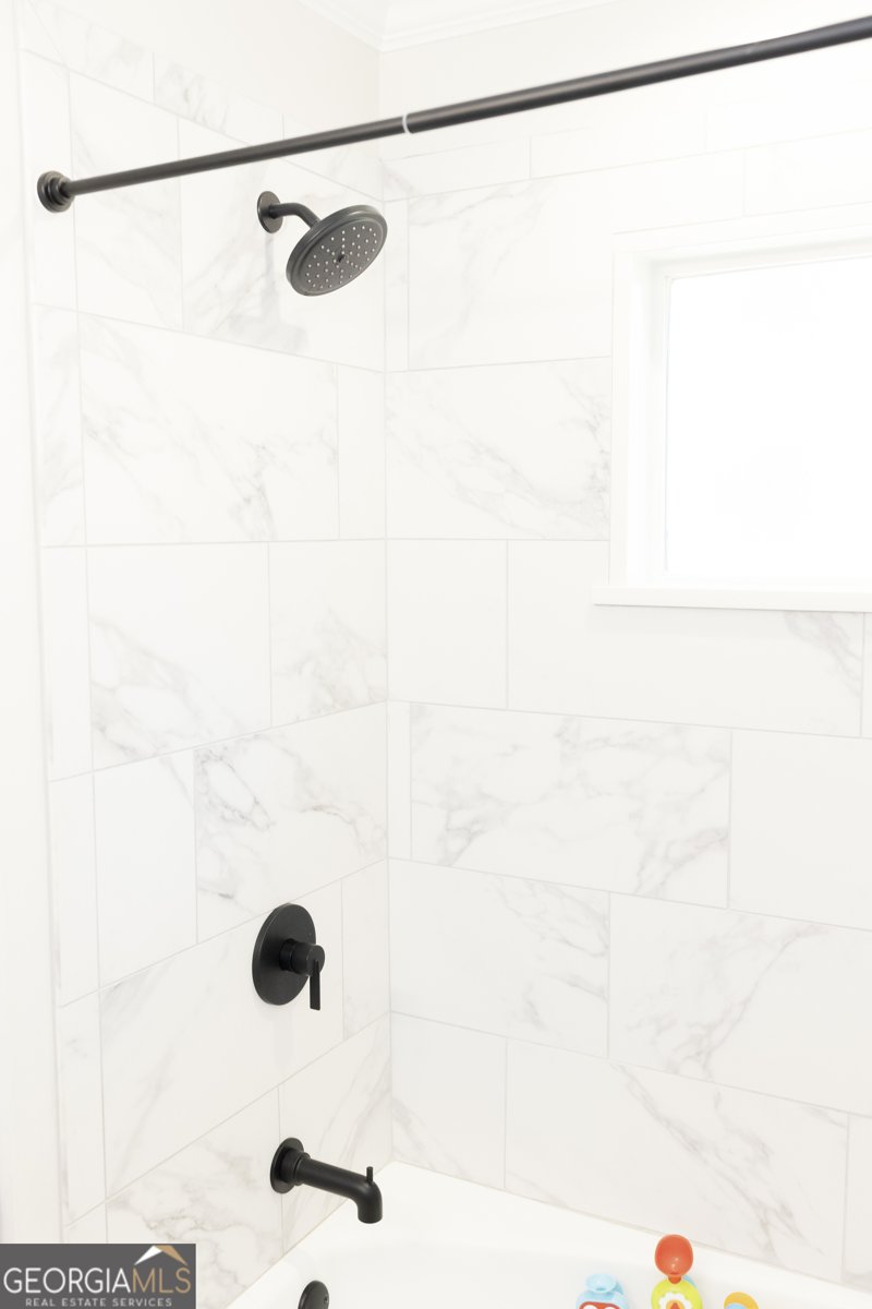 748 Lakewood Drive Lagrange - 37