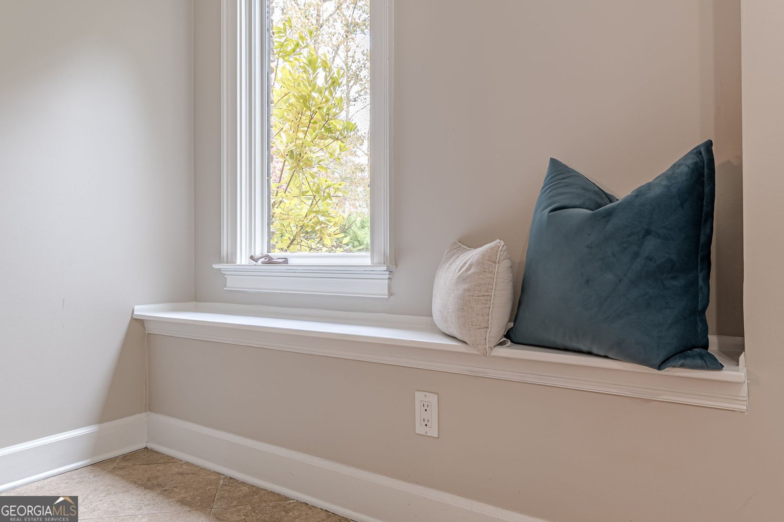 5752 PHILLIPS MILL Road Douglasville - 76