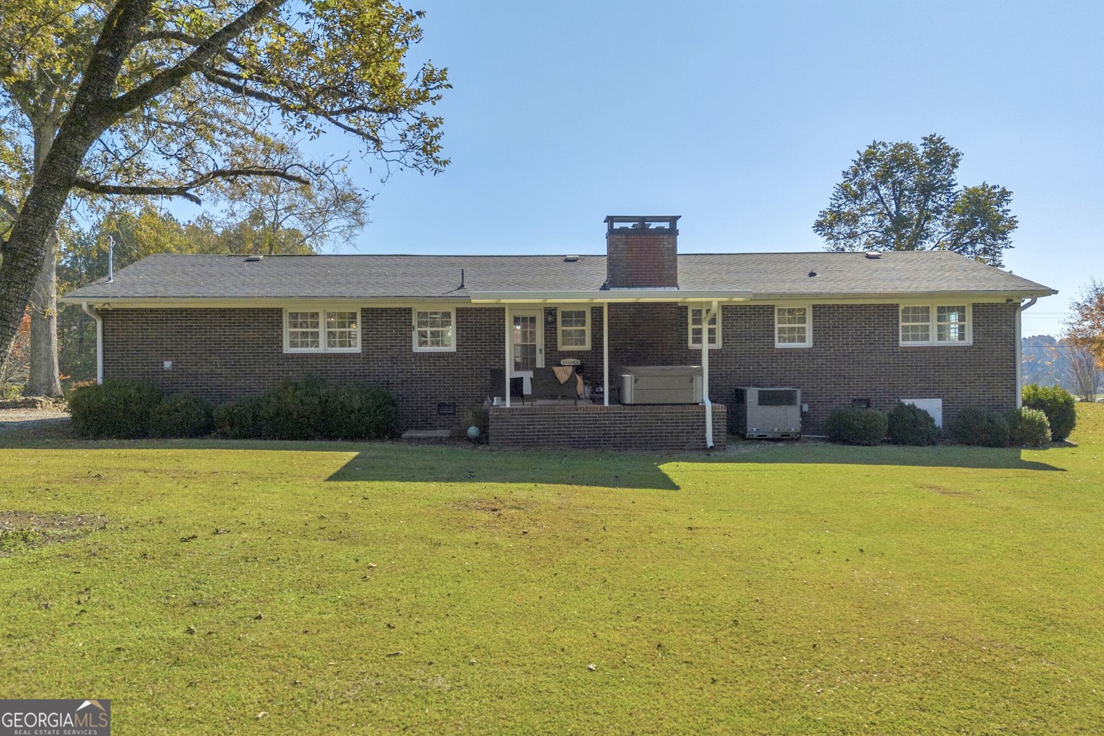 2470 Dr George Ward Drive Elberton - 43