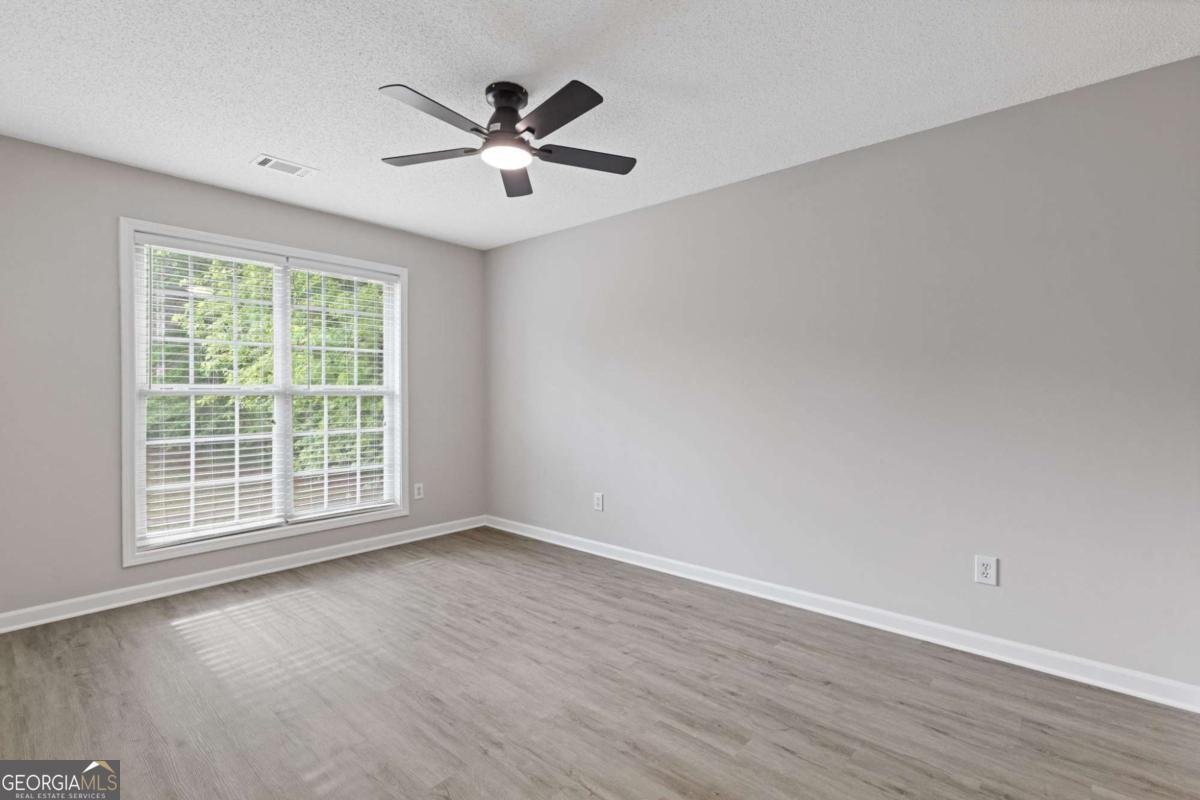 285 Camden Park Drive Lawrenceville - 18