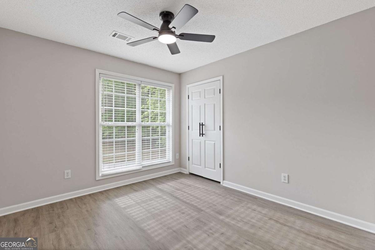 285 Camden Park Drive Lawrenceville - 19