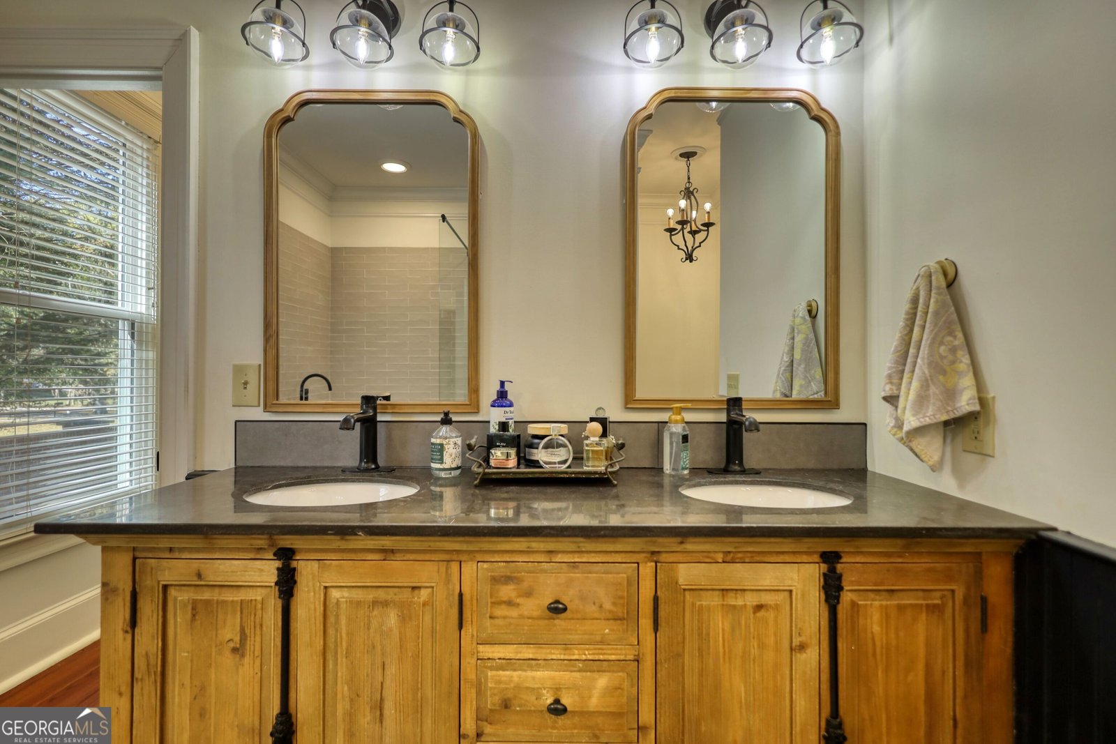 3112 Floyd Street Covington - 43