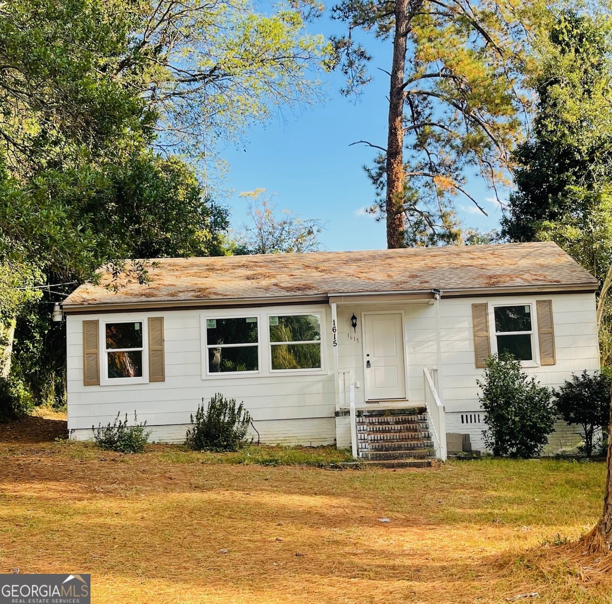 1615 Engle Drive Macon - main photo