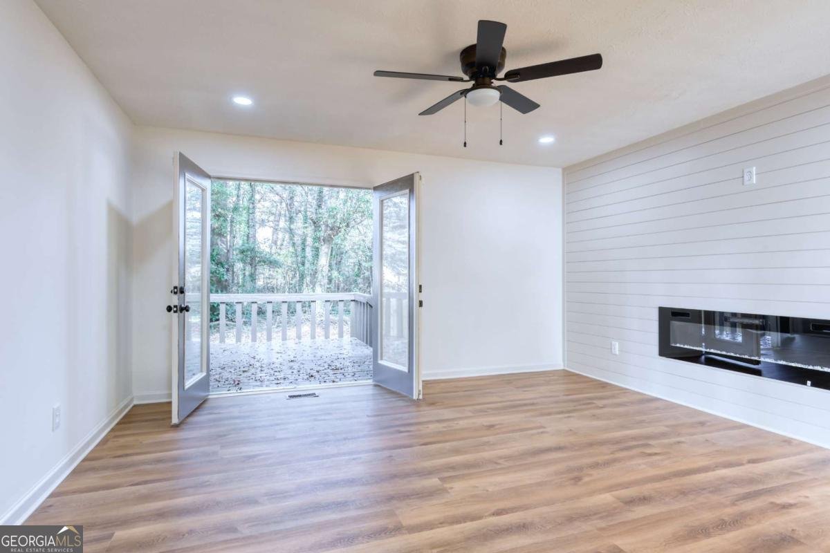 8936 Western Pines Drive Douglasville - 12