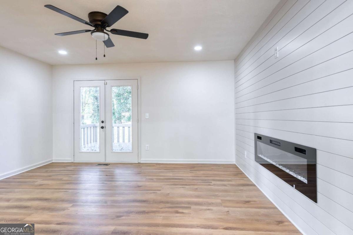 8936 Western Pines Drive Douglasville - 14