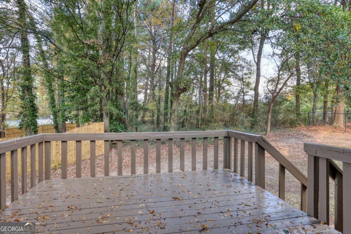 8936 Western Pines Drive Douglasville - 23