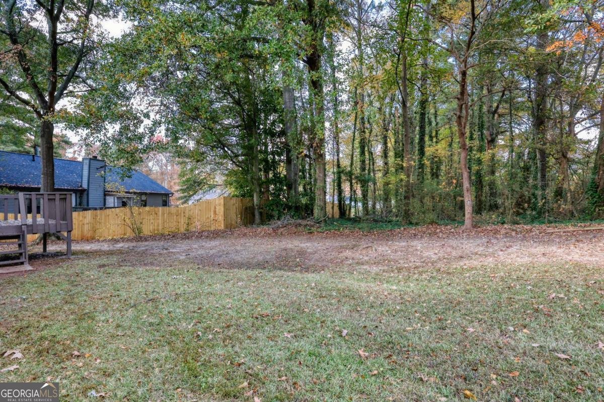 8936 Western Pines Drive Douglasville - 25