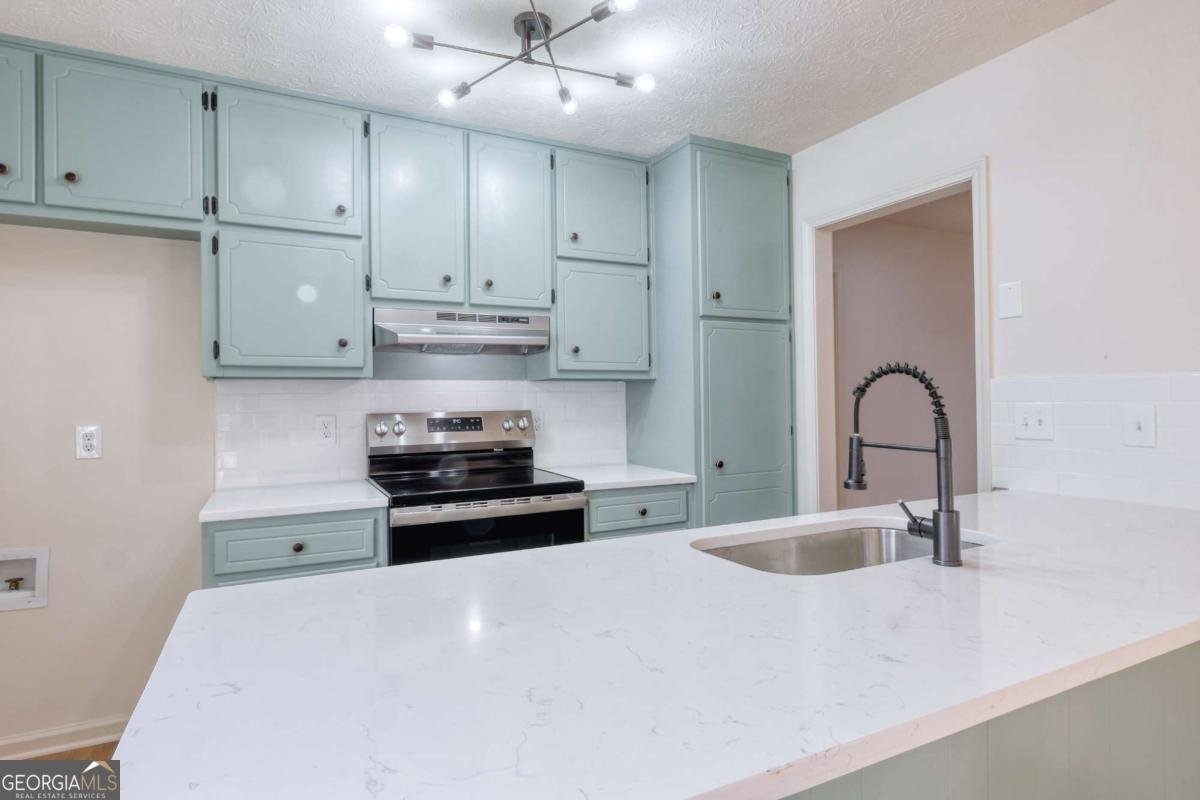 8936 Western Pines Drive Douglasville - 6