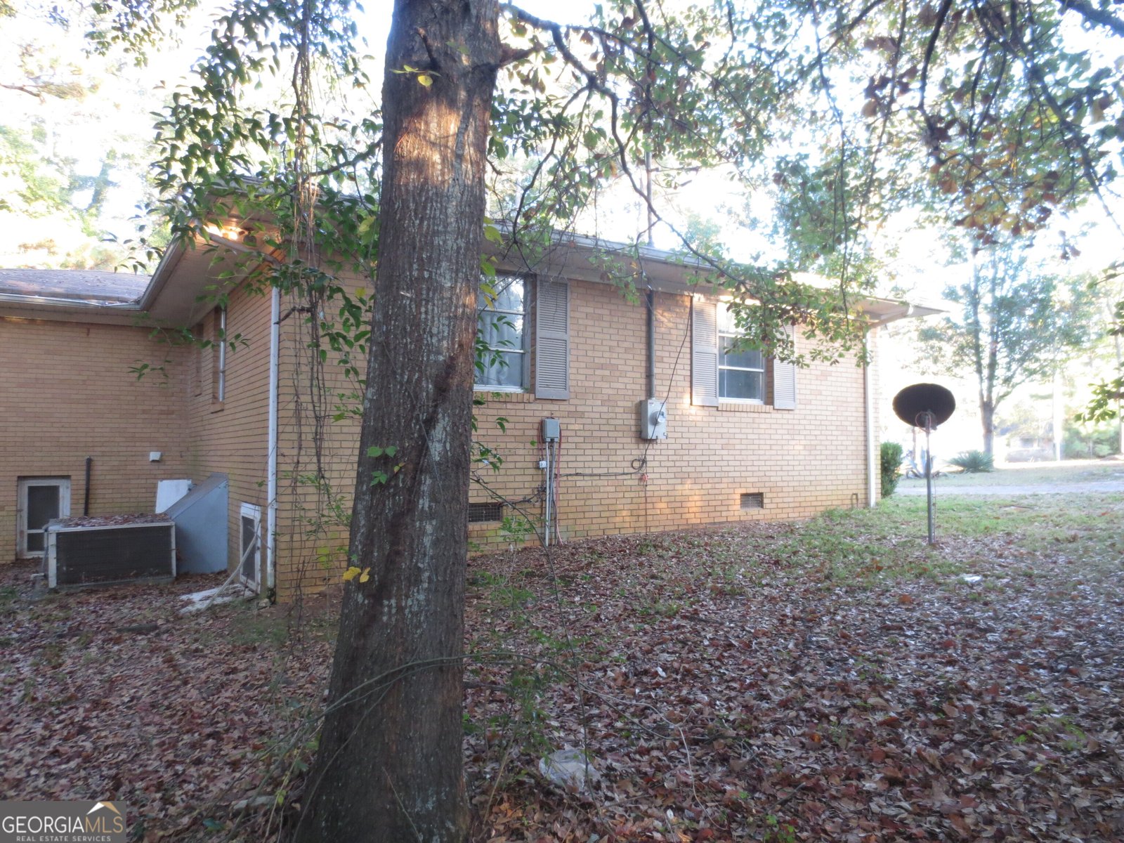 215 Hunt Road Kathleen - 12