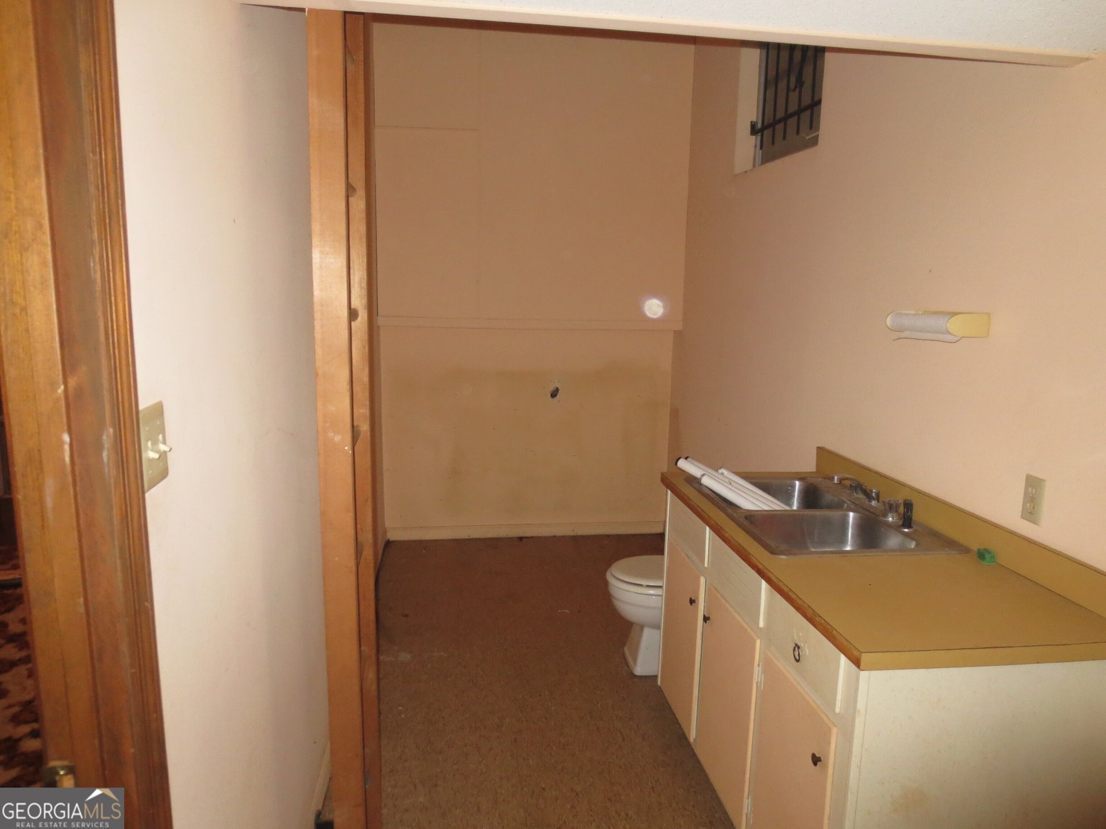 215 Hunt Road Kathleen - 18