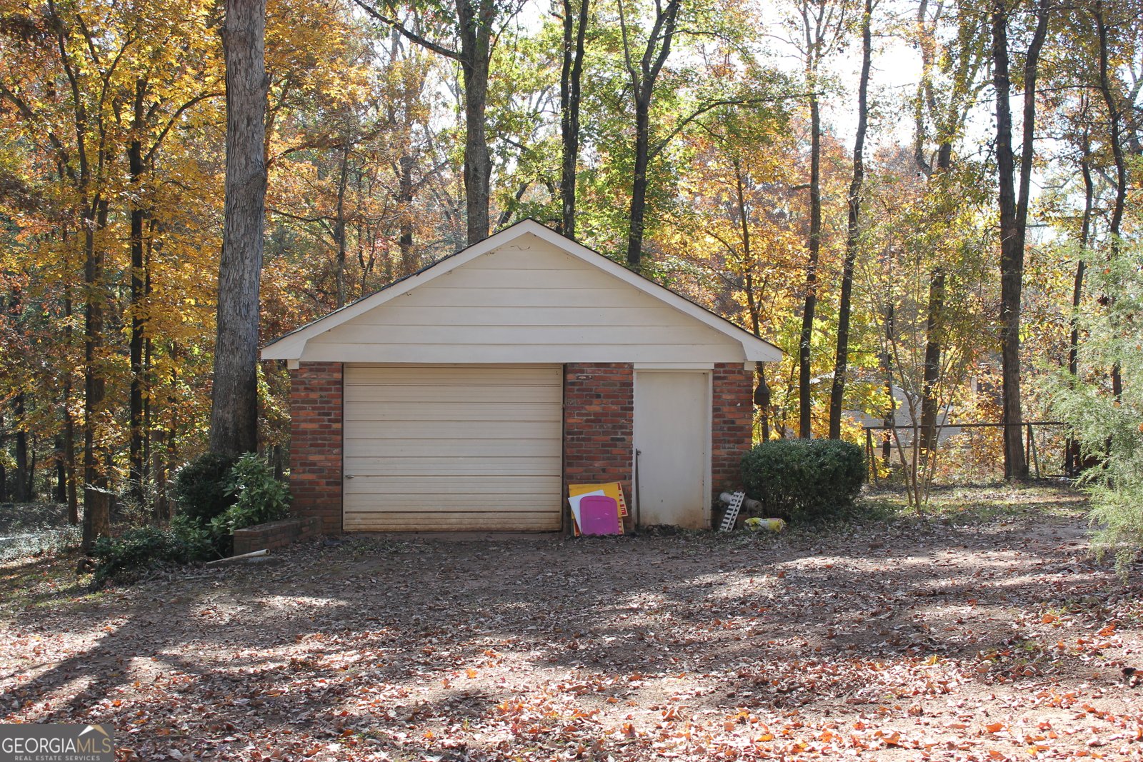 246 Joycliff Circle Macon - 35