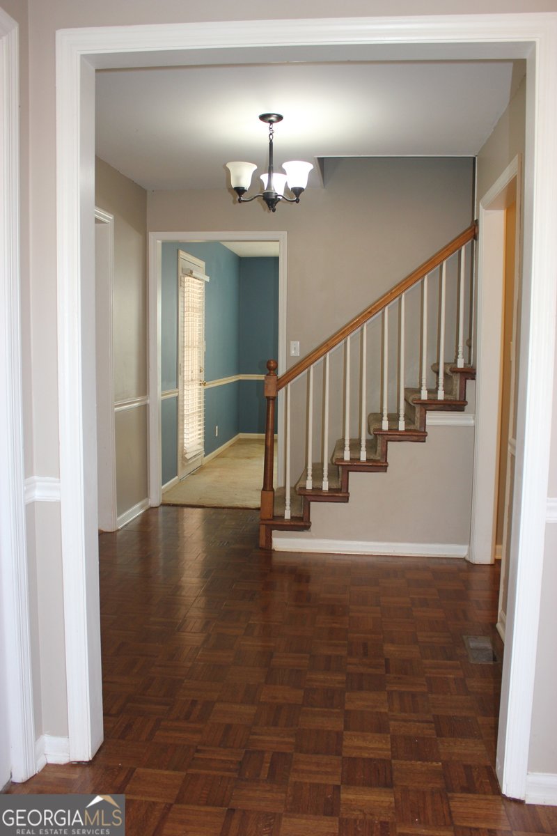 246 Joycliff Circle Macon - 4